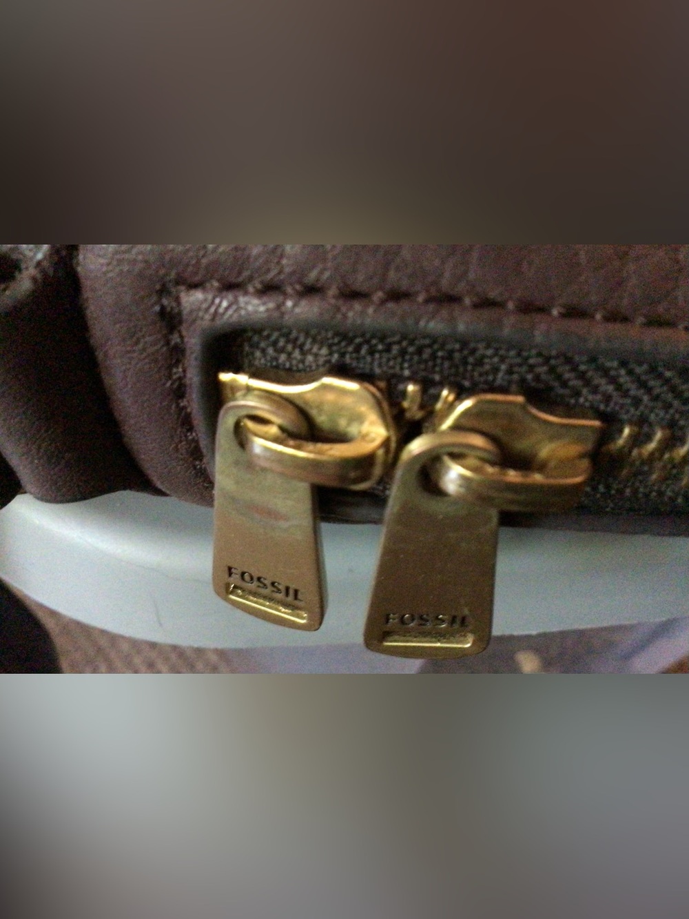Fossil / Preston Espresso Pebbled Leather Crossbody Bag with Gold Hardware - Picture 12 of 12